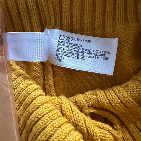 St. John Dog Sweater Mustard size M - Picture 3 of 6